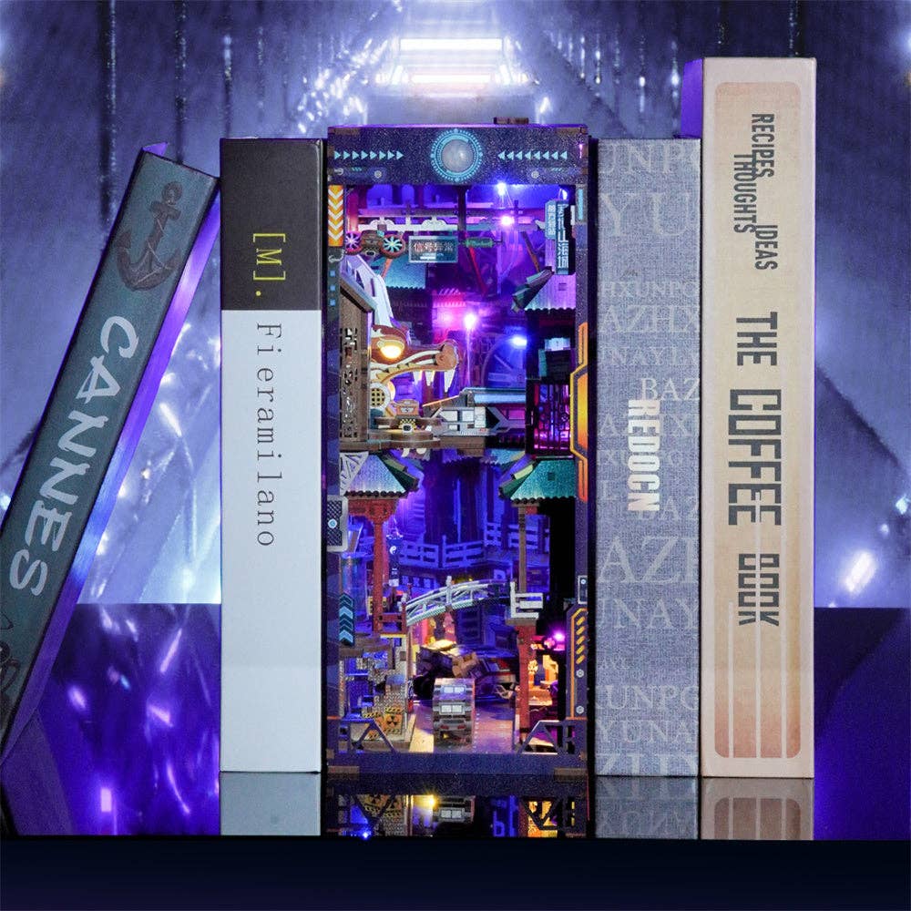 Book-Nook: Cyber City